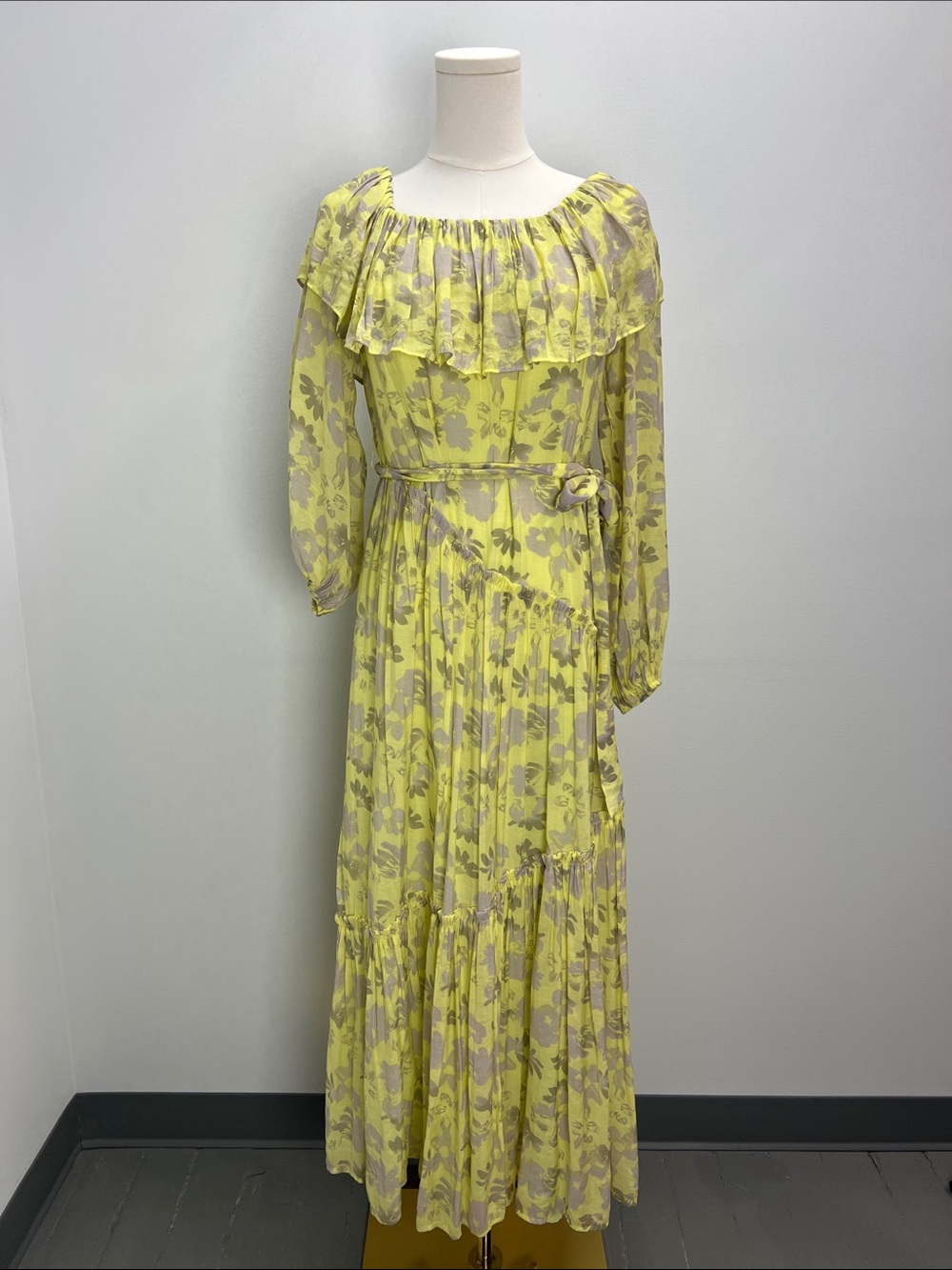 ASTR The Label Kaylani Maxi Dress Floral Yellow Gray Womens Small Boho Flowy